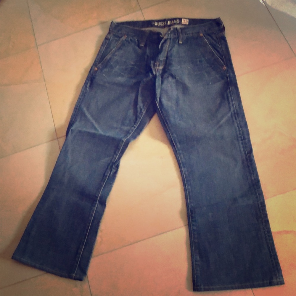 Distressed Guess Jeans Short